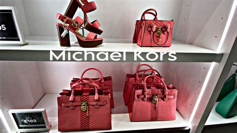 outlet roermond openingstijden michael kors|Michael Kors Outlet Roermond.